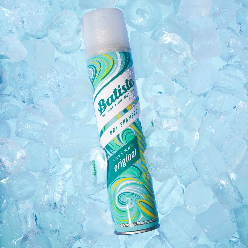 Read more about the article Is Batiste Dry Shampoo Really Bad for Your Hair? Here’s the Truth